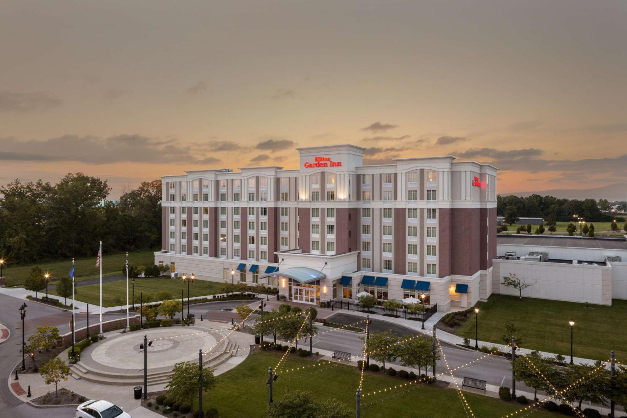 Hilton Garden Inn Toledo / Perrysburg Exterior photo