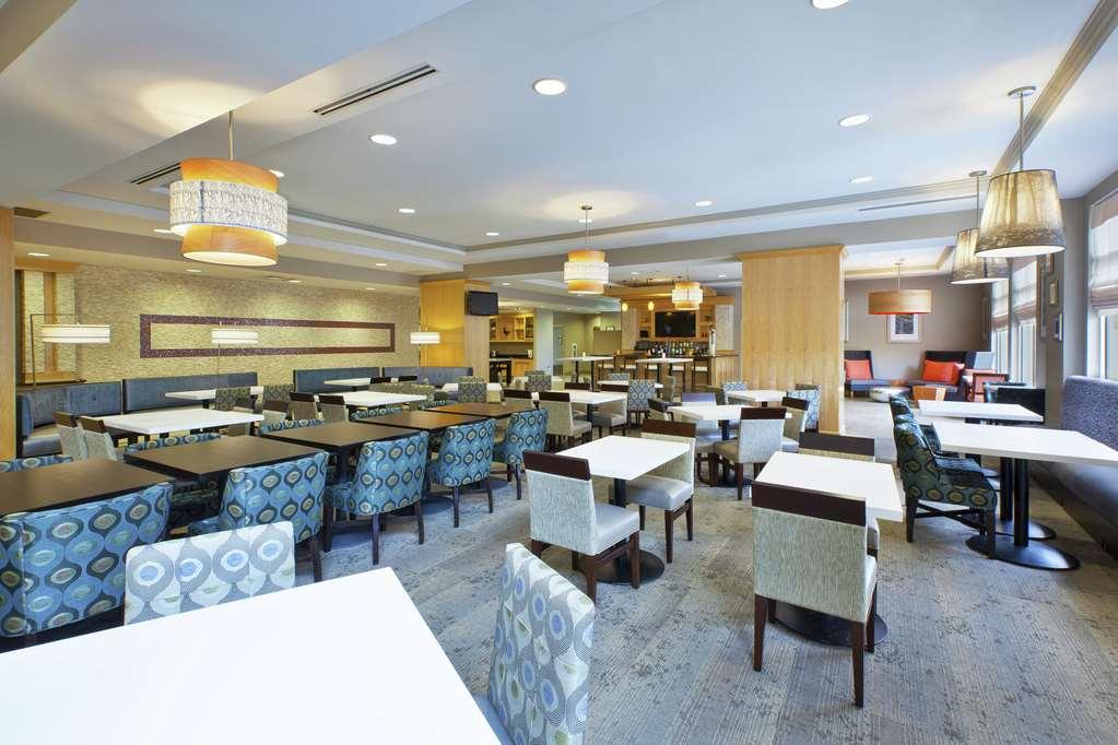 Hilton Garden Inn Toledo / Perrysburg Restaurant photo